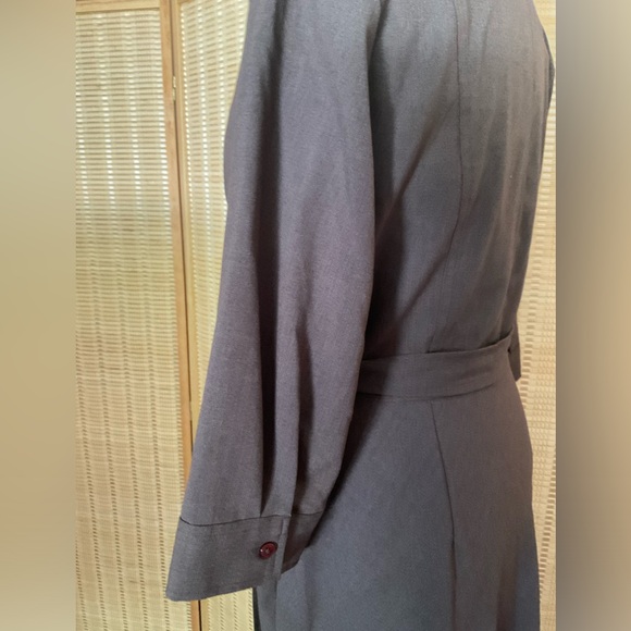 Dress - Picture 3 of 5